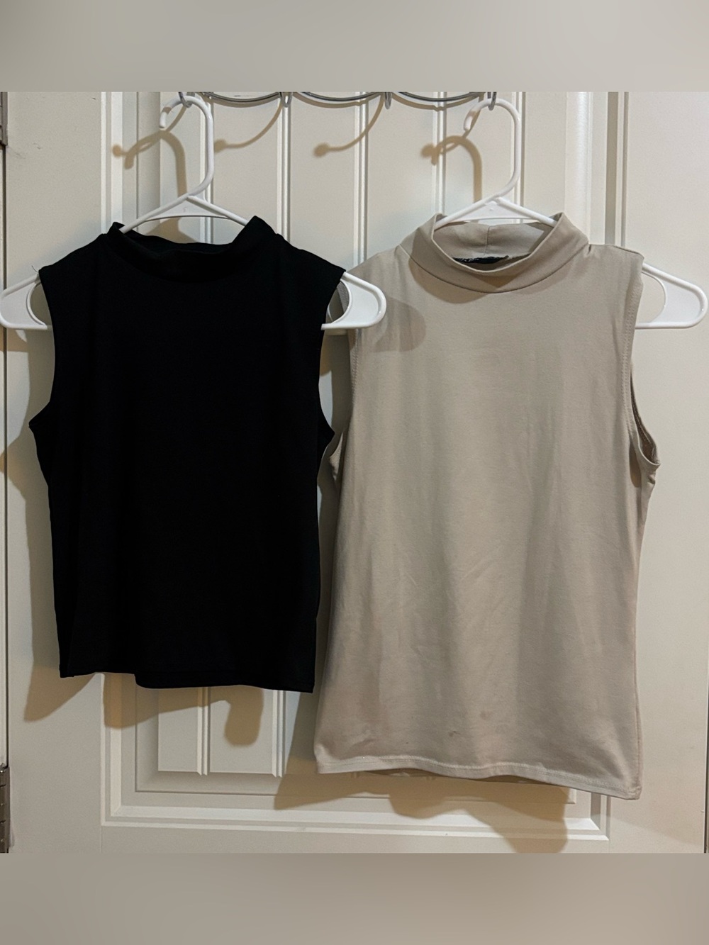 Sleeveless Mock Neck Top - Black and Beige